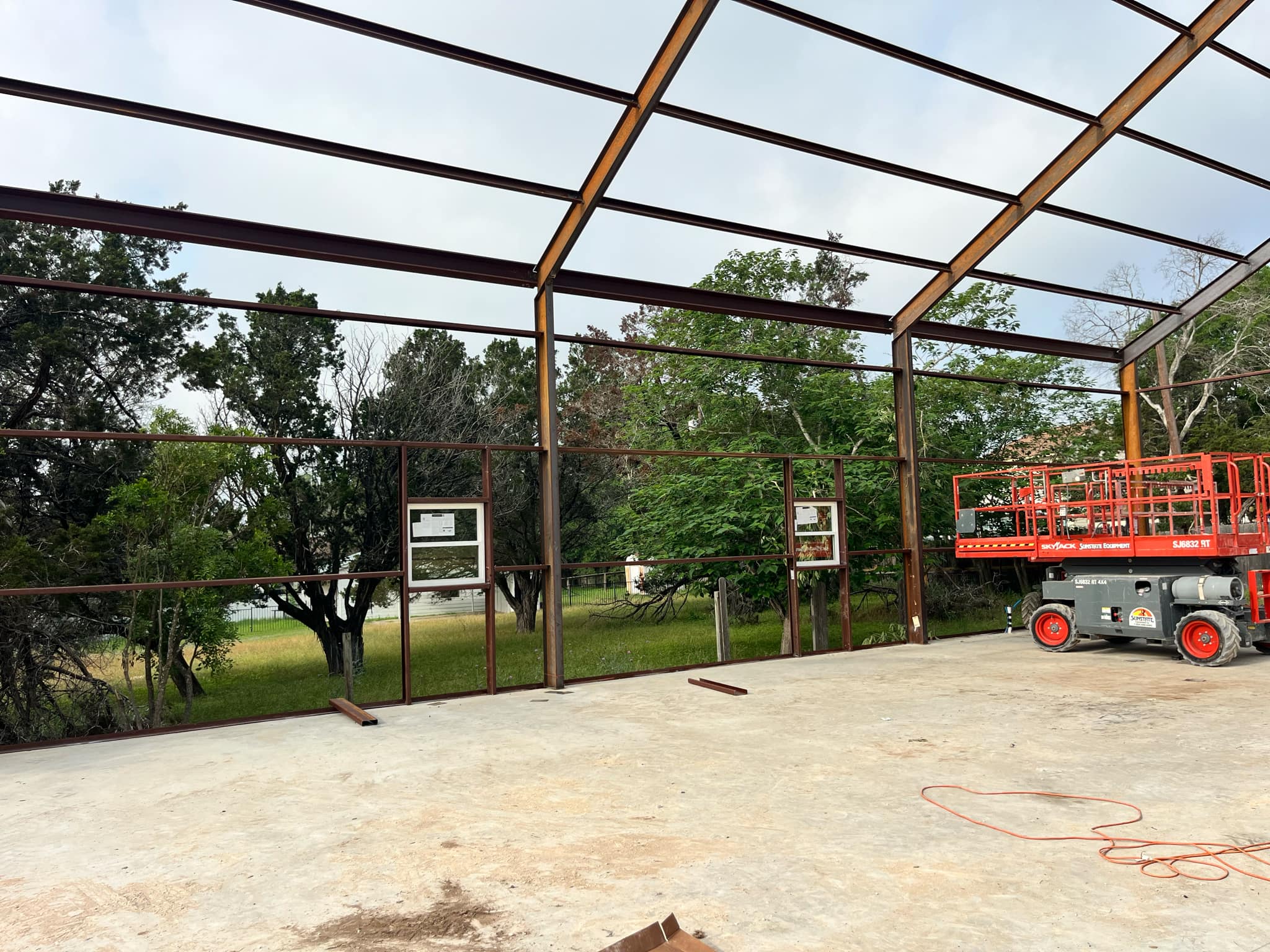 3c083e10-02e5-4e74-995d-b71d114fc72e